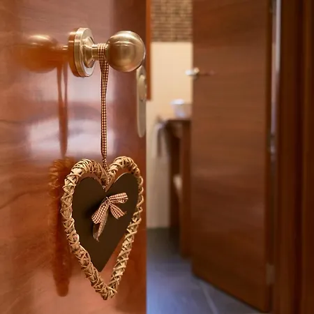 Guest house Hostau Era Claverola 2*